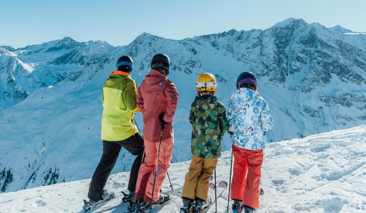 Hotel Mittagskogel Pitztal Sankt Leonhard im Pitztal Eksteriør bilde