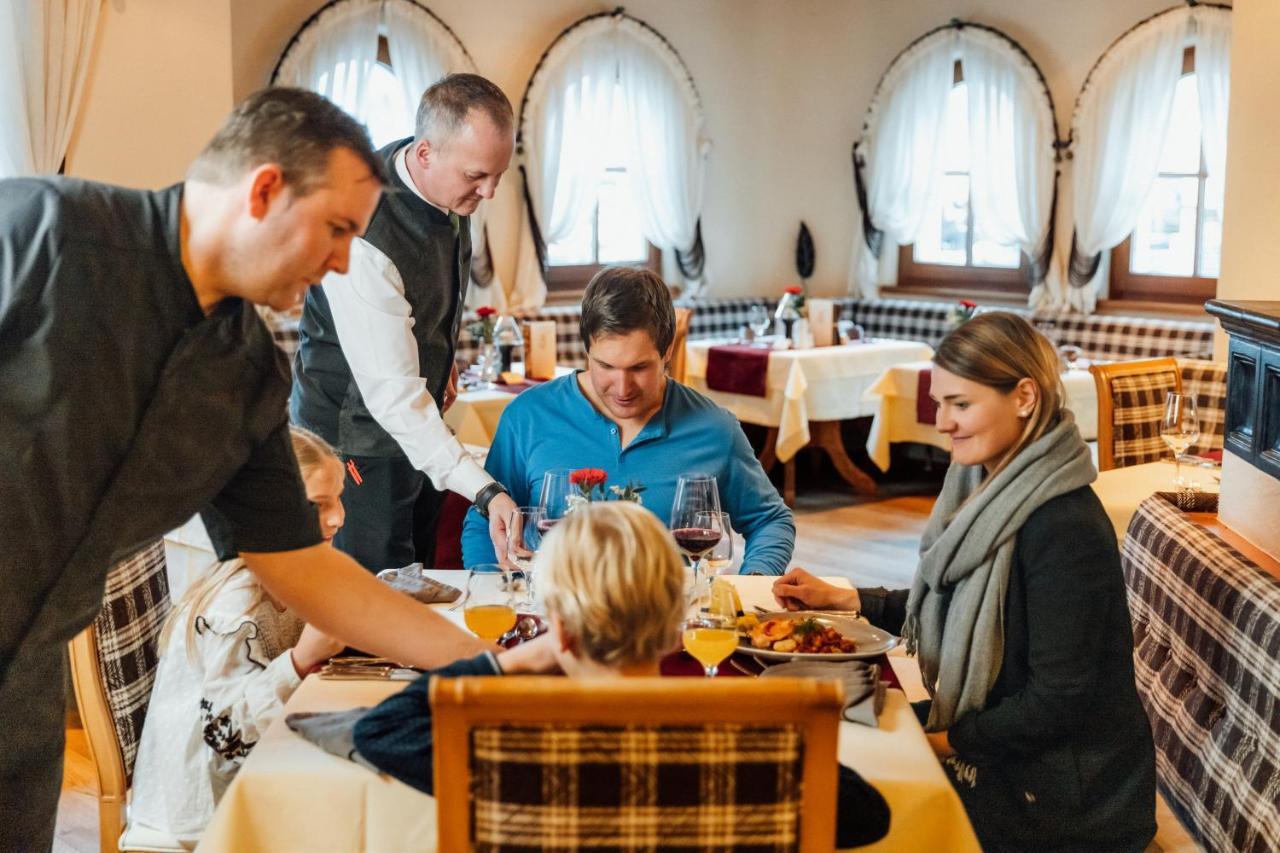 Hotel Mittagskogel Pitztal Sankt Leonhard im Pitztal Eksteriør bilde