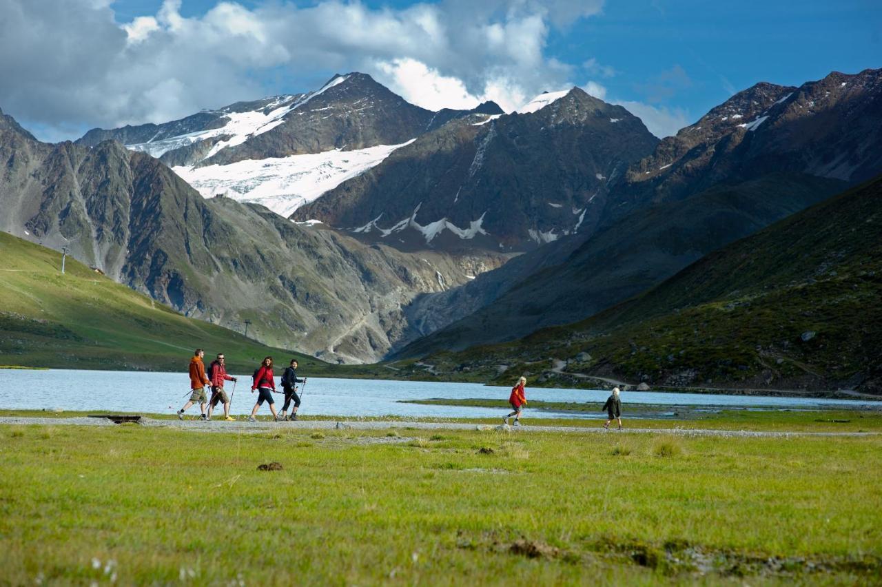 Hotel Mittagskogel Pitztal Sankt Leonhard im Pitztal Eksteriør bilde