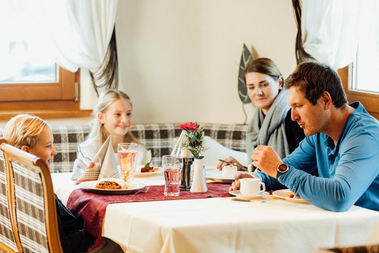 Hotel Mittagskogel Pitztal Sankt Leonhard im Pitztal Eksteriør bilde