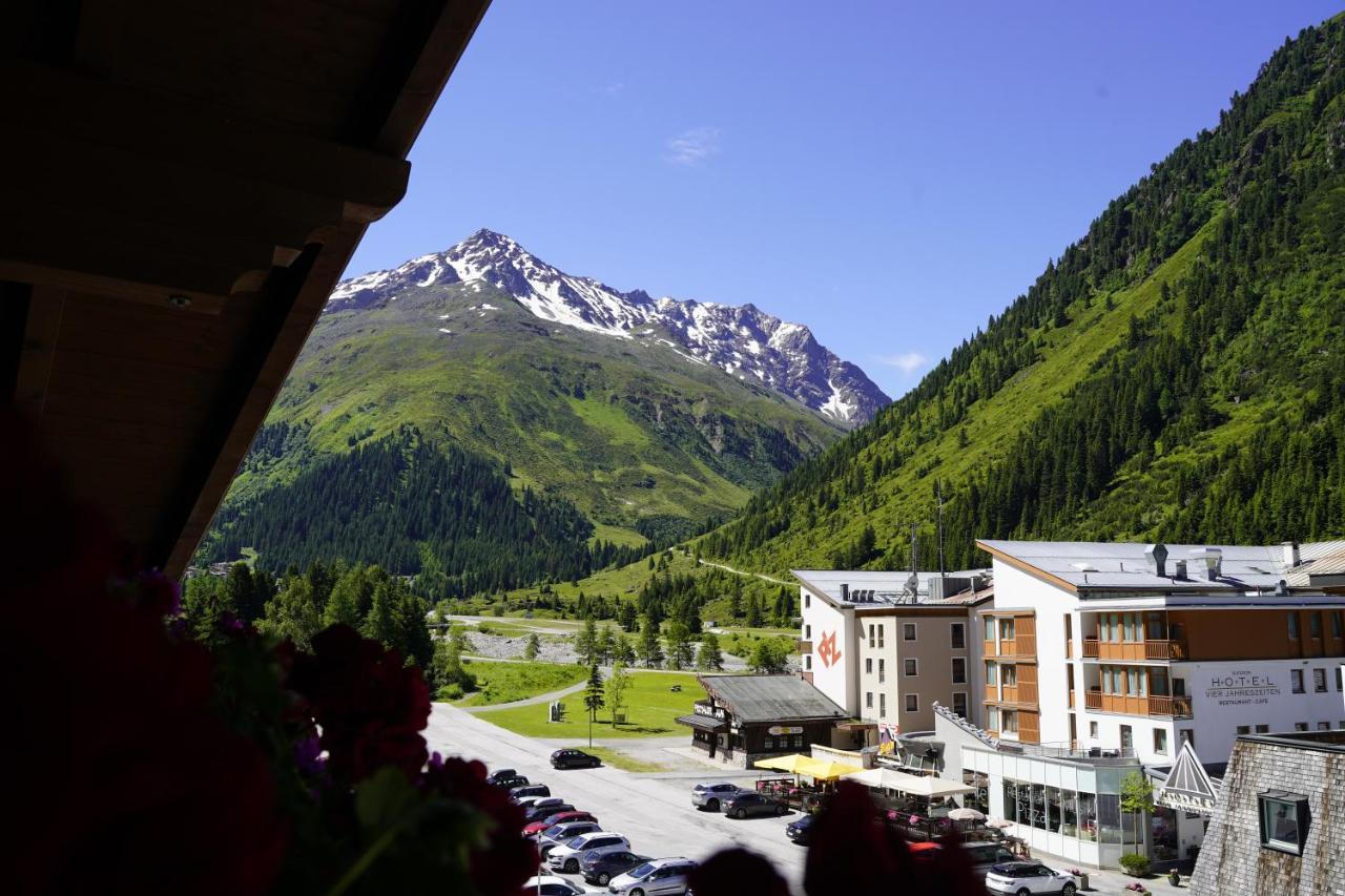 Hotel Mittagskogel Pitztal Sankt Leonhard im Pitztal Eksteriør bilde