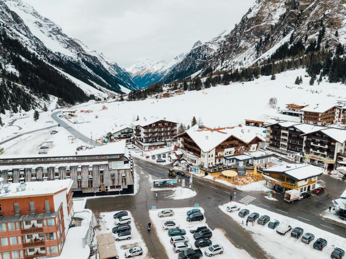Hotel Mittagskogel Pitztal Sankt Leonhard im Pitztal Eksteriør bilde