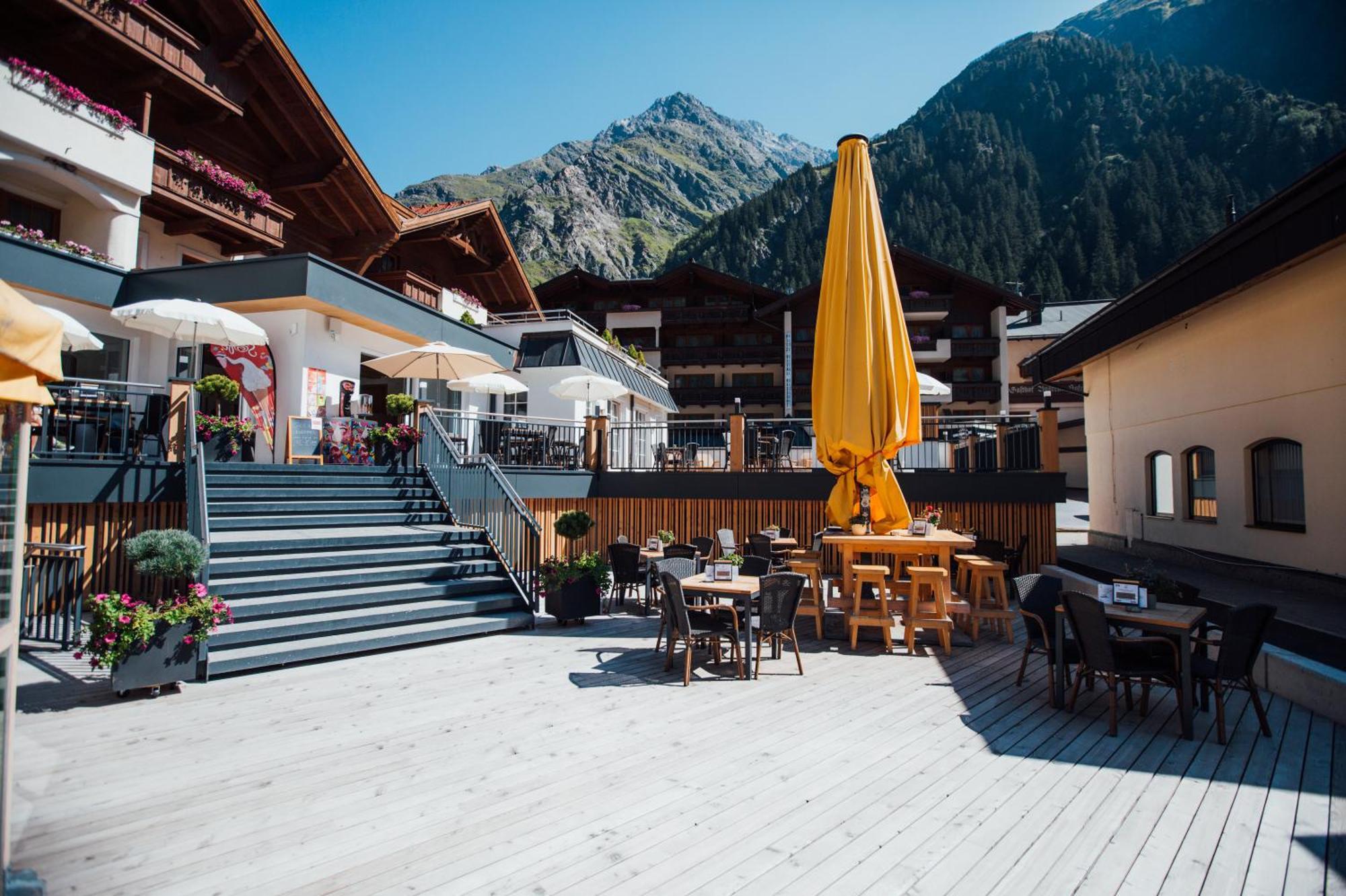 Hotel Mittagskogel Pitztal Sankt Leonhard im Pitztal Eksteriør bilde