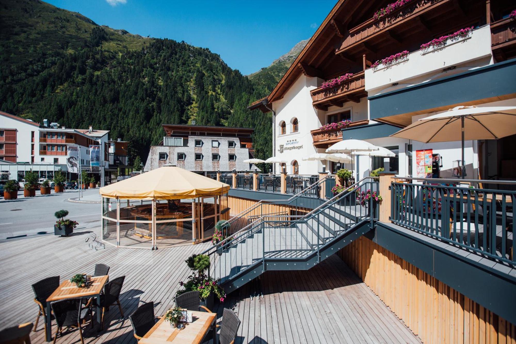 Hotel Mittagskogel Pitztal Sankt Leonhard im Pitztal Eksteriør bilde