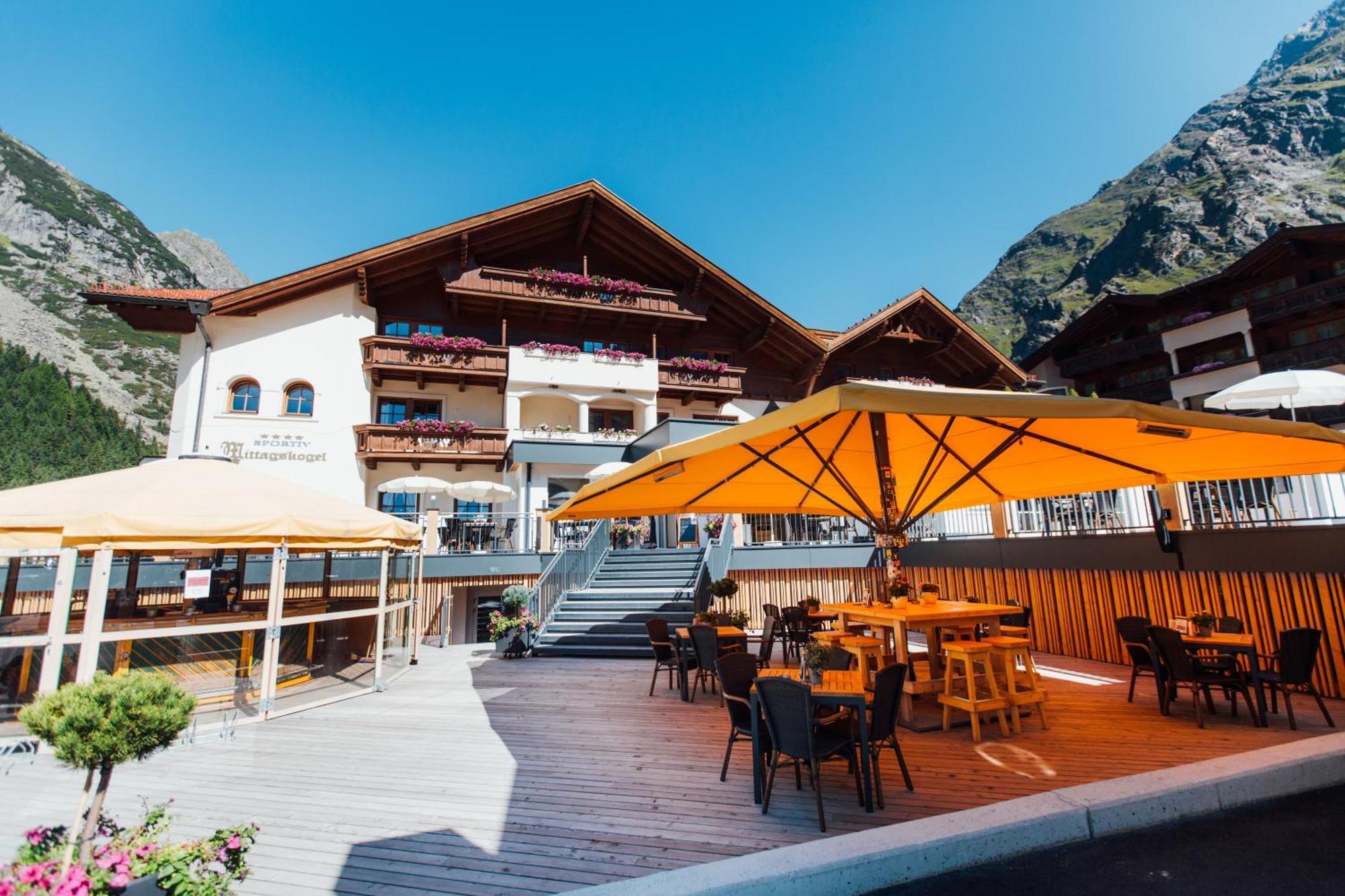 Hotel Mittagskogel Pitztal Sankt Leonhard im Pitztal Eksteriør bilde