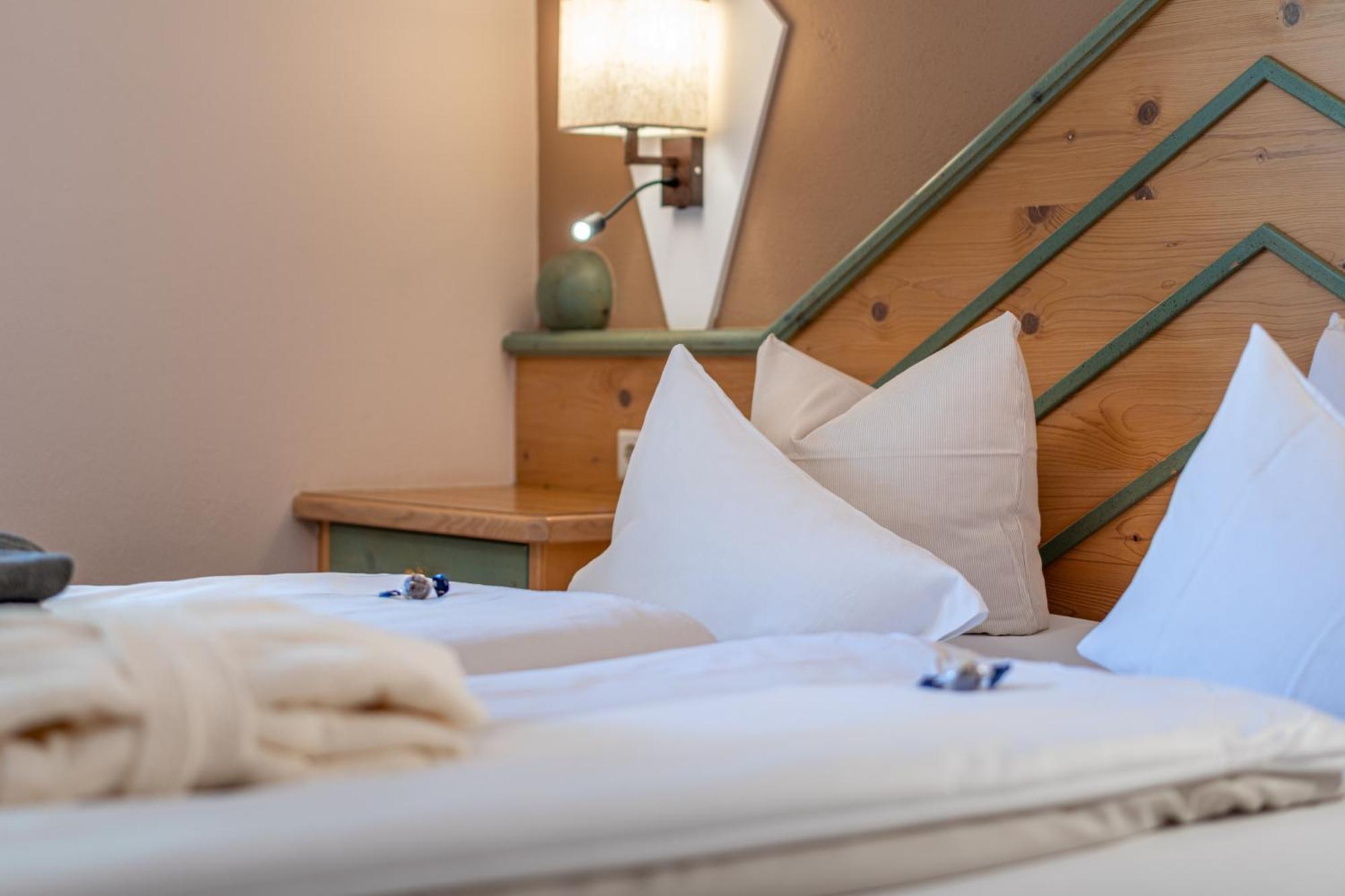 Hotel Mittagskogel Pitztal Sankt Leonhard im Pitztal Eksteriør bilde